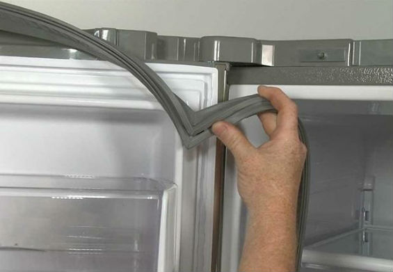 Замена уплотнителя на холодильнике | Вызов мастера по холодильникам на дом